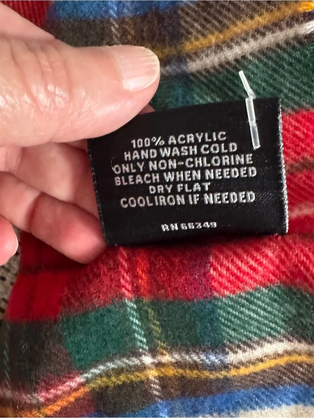 Lord & Taylor Red & Green Plaid Wool Scarf